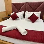 Hotel Mountain Blue
